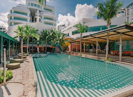 Отель A-One New Wing Hotel