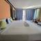 Отель Mike Beach Resort