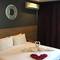 Отель Marigold Sukhumvit