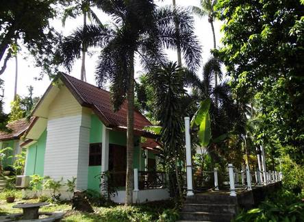 Отель Arcadian Resort