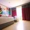 Отель Silver Sand Suites