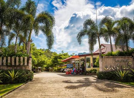 Отель Suksai Buri Resort