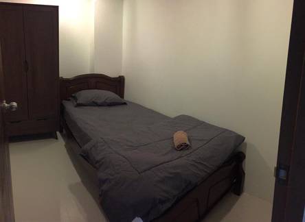 Отель Fon Apartment at The Pixels Condominium