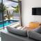 Отель 3 Bedroom Villa Tan