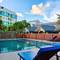 Отель Phaithong Sotel Resort