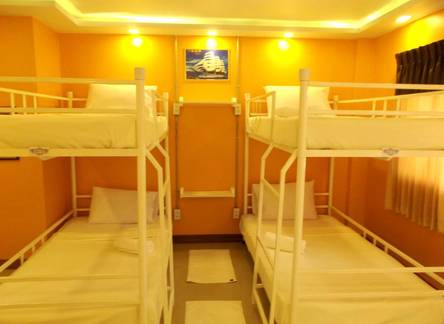 Отель Coral Grand Place