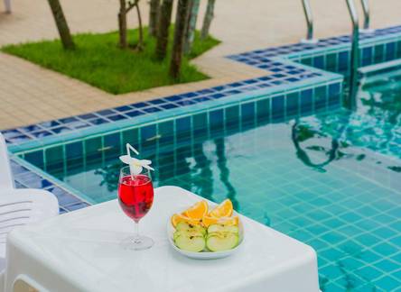 Отель ZEN Rooms Chaofa Nok