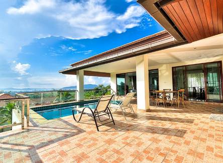 Отель Luxury Seaview Pool Villa at Chalong