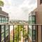 Отель DLUX Condominium 510