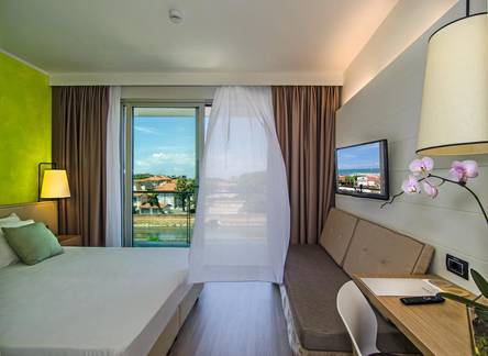 Отель Mercure Viareggio