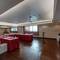 Отель Howard Johnson Plaza by Wyndham Dubai Deira