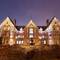 Отель PortAventura Lucys Mansion - Includes Theme Park Tickets