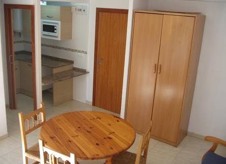 Отель Apartamentos Corcega