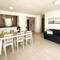 Отель Apartamentos Santa Rosa / Pinar / Meritxell