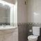 Отель UHC Ventura Park Apartments