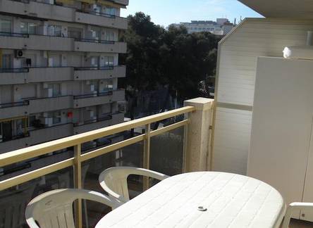 Отель Apartamentos Decathlon Arysal