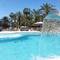 Отель Rentalmar Navarra Suites