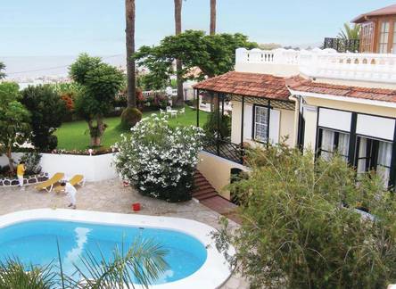Отель Apartment Camino de los Perez