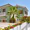 Отель Apartamentos La Casa Verde