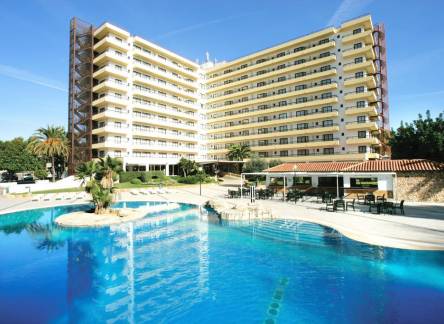 Отель BQ Belvedere Hotel