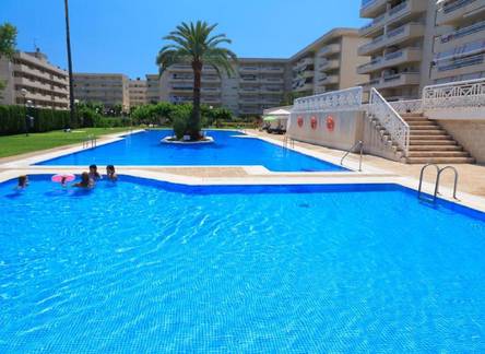 Отель UHC Aquamarina Apartments