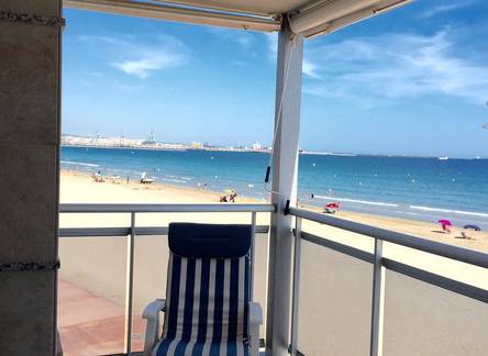 Отель Pineda Beach