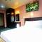 Отель Pinnacle Sukhumvit Inn