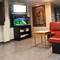 Отель Pinnacle Sukhumvit Inn