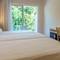 Отель Hotel Checkin Catalonia