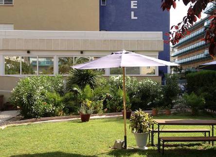 Отель Estrella de Mar Youth Hostel