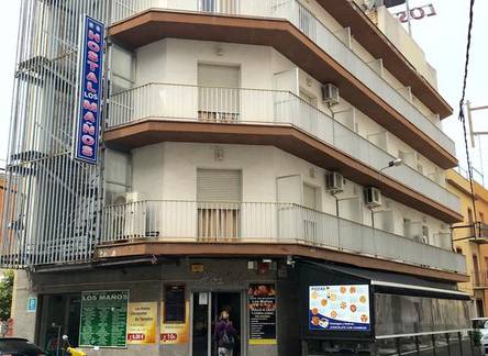 Отель Hostal Los Manos