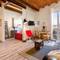 Отель Urban District Vintage Suites