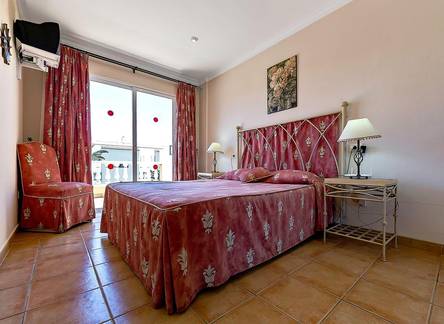 Отель Apartamento la Arena