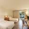 Отель Golden Tulip Al Jazira Hotel & Resort