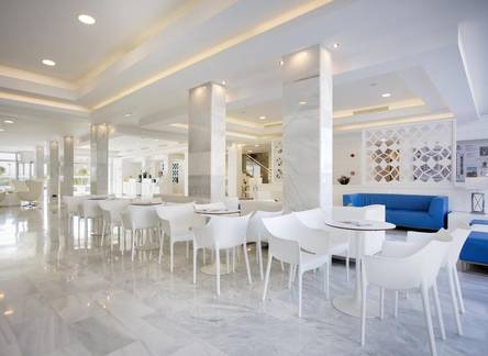 Отель Mar Hotels Playa de Muro Suites