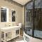 Отель The Penthouse Suites Hotel