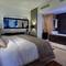 Отель Business Hotel