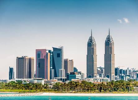 Отель Staybridge Suites Dubai Internet City, an IHG Hotel