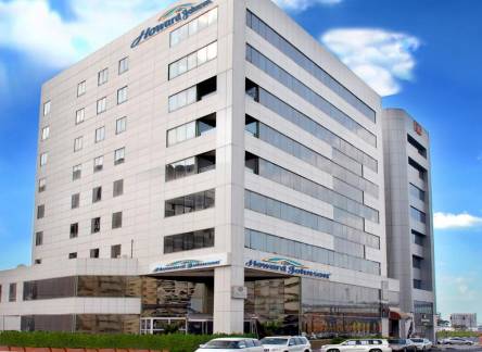 Отель Howard Johnson Bur Dubai