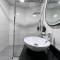 Отель Howard Johnson Bur Dubai