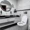 Отель Howard Johnson Bur Dubai