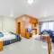 Отель Golden Sands Hotel Apartments
