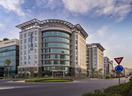 Отель Radisson Blu Hotel Dubai Media City