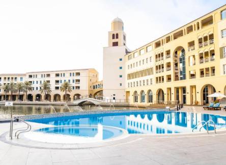 Отель Millennium Lakeview Hotel