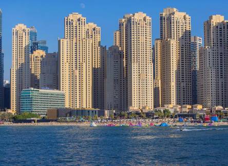 Отель Hilton Dubai The Walk