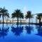 Отель DoubleTree by Hilton Hotel Dubai - Jumeirah Beach