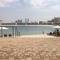 Отель Yanjoon Holiday Homes - Palm Views Apartments