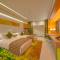 Отель Al Khoory Atrium Hotel