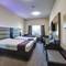 Отель Premier Inn Dubai Ibn Battuta Mall