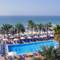 Отель Occidental Sharjah Grand